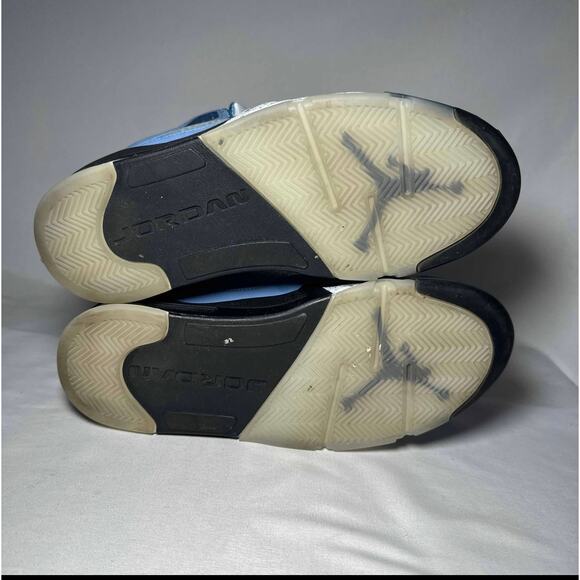 Size 8.5 - Nike Air Jordan 5 Retro SE UNC Men\'s Shoes Ships Now main image 7